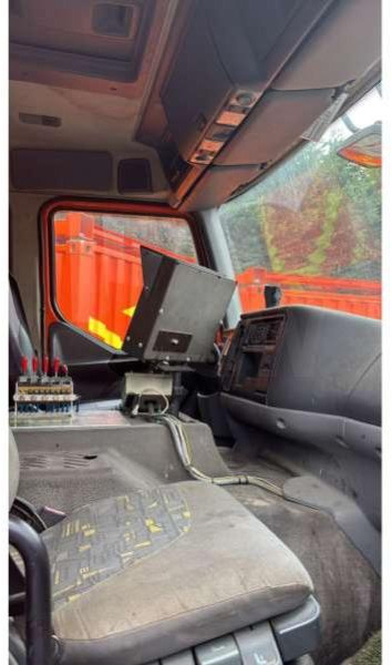 Гудронатор Renault PREMIUM 370-26 AVEC BOUILLE ACMAR: фото 11