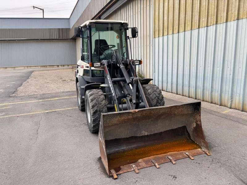 Компактный фронтальный погрузчик Schaeff TL65: фото 22