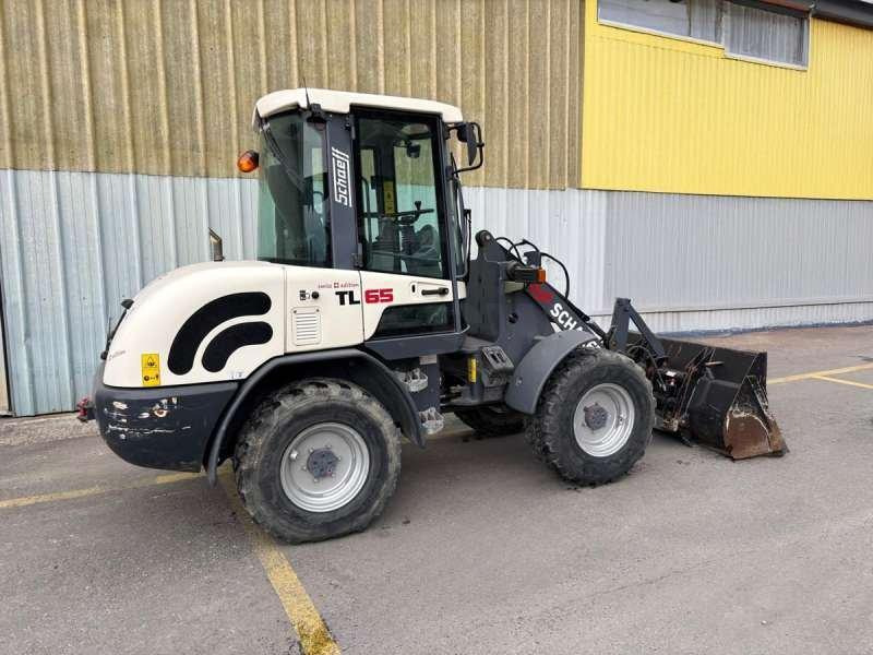 Компактный фронтальный погрузчик Schaeff TL65: фото 7