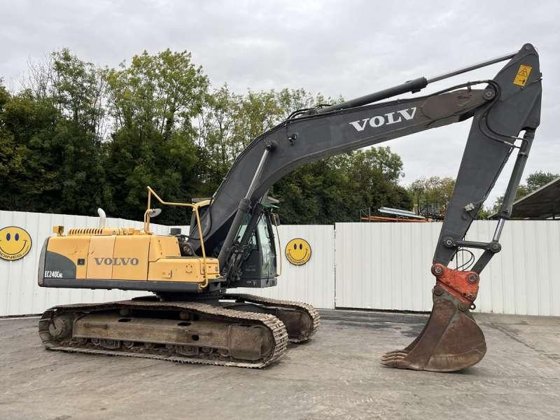 Volvo EC240CNL - Гусеничный экскаватор: фото 1 Volvo EC240CNL - Гусеничный экскаватор: фото 1