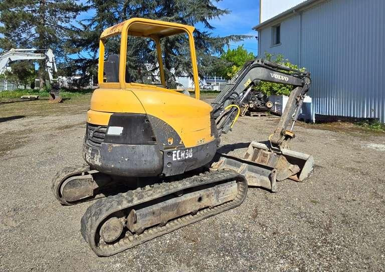 Volvo ECR38 - Мини-экскаватор: фото 4 Volvo ECR38 - Мини-экскаватор: фото 4