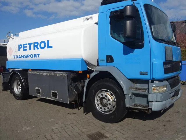 DAF LF 55.220 12000 LITER MANUAL GEARBOX - Грузовик-цистерна: фото 2 DAF LF 55.220 12000 LITER MANUAL GEARBOX - Грузовик-цистерна: фото 2