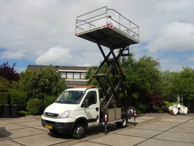 Iveco Daily 50C14 SKY WORKER PLATO - Грузовик: фото 1 Iveco Daily 50C14 SKY WORKER PLATO - Грузовик: фото 1