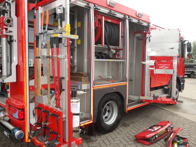 MAN TGM 15.250 FIRE TRUCK,2000 LITER TANK, FOAM TANK, AIRCO - Пожарная машина: фото 2 MAN TGM 15.250 FIRE TRUCK,2000 LITER TANK, FOAM TANK, AIRCO - Пожарная машина: фото 2