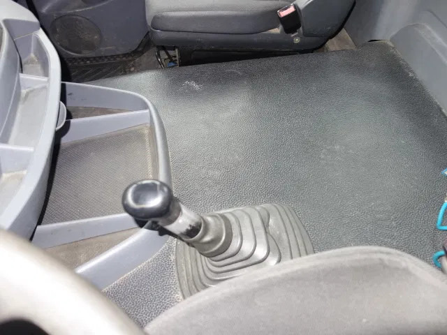 Mercedes-Benz Axor 3243 8X4 - Самосвал: фото 5 Mercedes-Benz Axor 3243 8X4 - Самосвал: фото 5