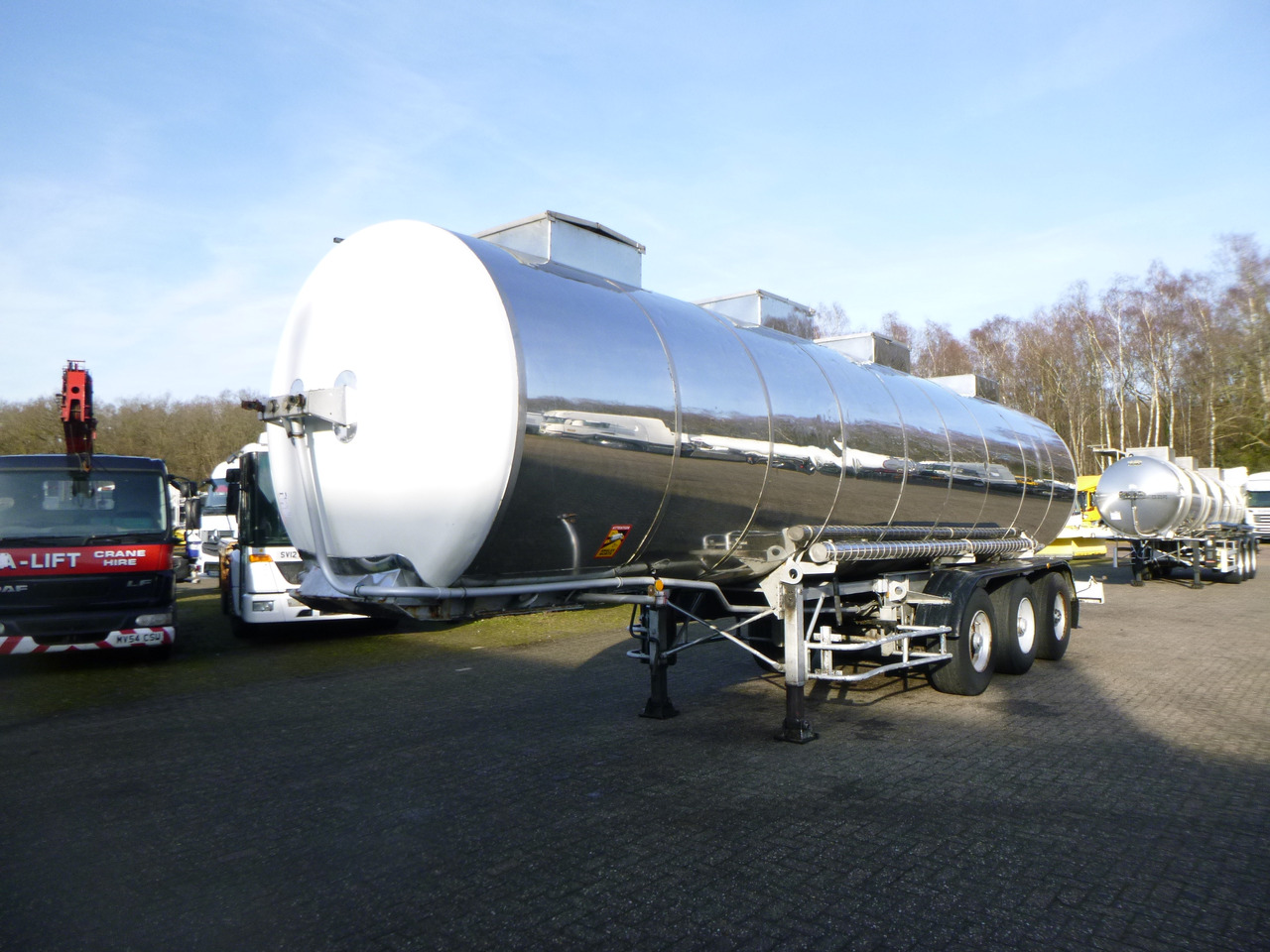 Полуприцеп-цистерна для транспортировки битума BSL Bitumen tank inox L4BH 30.8 m3 / 1 comp: фото 1