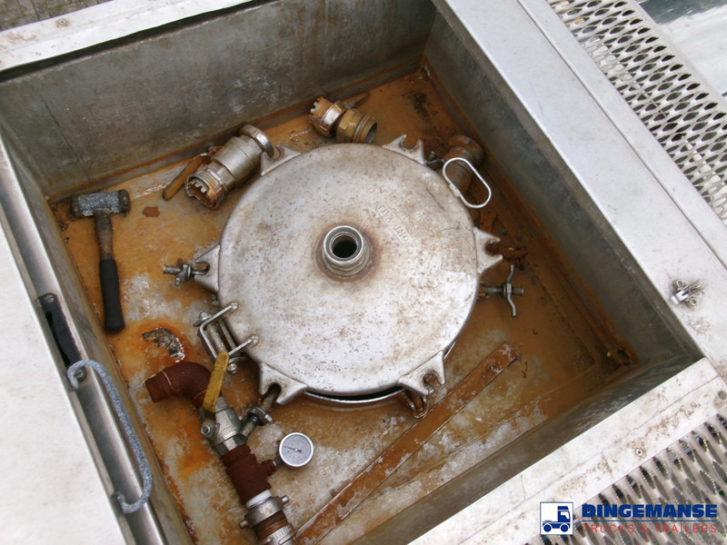 Clayton Chemical tank inox 18 m3 / 1 comp в лизинг Clayton Chemical tank inox 18 m3 / 1 comp: фото 12