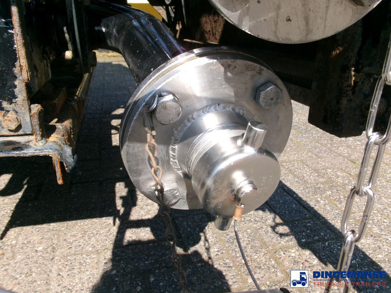 Полуприцеп-цистерна Clayton Chemical tank inox 33 m3 / 1 comp + pump: фото 12 Полуприцеп-цистерна Clayton Chemical tank inox 33 m3 / 1 comp + pump: фото 12