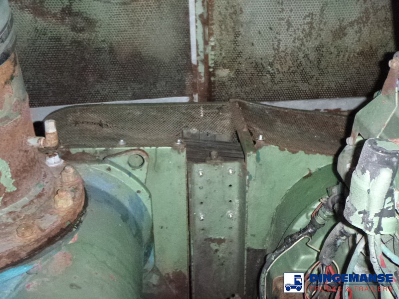 DAF CF 75.250 6x4 RHD vacuum tank / saugbagger в лизинг DAF CF 75.250 6x4 RHD vacuum tank / saugbagger: фото 11