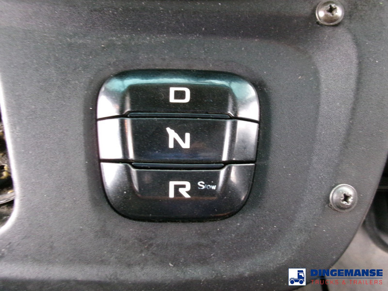 Грузовик с закрытым кузовом Iveco Eurocargo 180E25S RHD 4x2 Euro 6 Closed box: фото 15