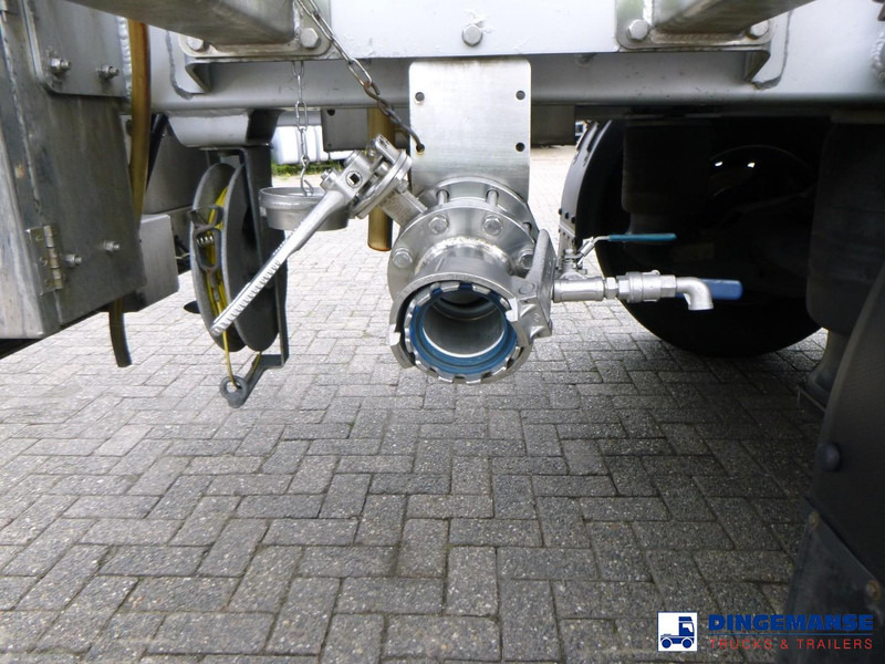 Kässbohrer Chemical tank inox L4BH 37.5 m3 / 1 comp - Полуприцеп-цистерна: фото 5 Kässbohrer Chemical tank inox L4BH 37.5 m3 / 1 comp - Полуприцеп-цистерна: фото 5