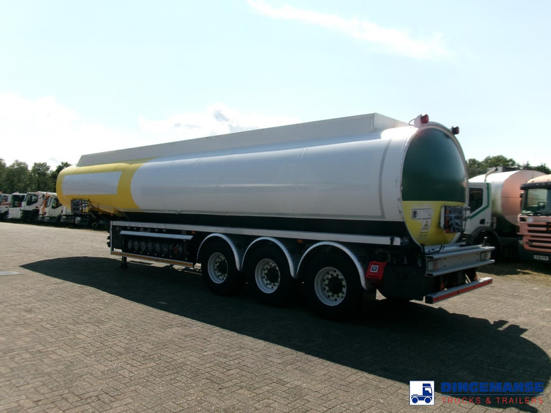 Lakeland Fuel tank alu 43 m3 / 6 comp - Полуприцеп-цистерна: фото 4 Lakeland Fuel tank alu 43 m3 / 6 comp - Полуприцеп-цистерна: фото 4