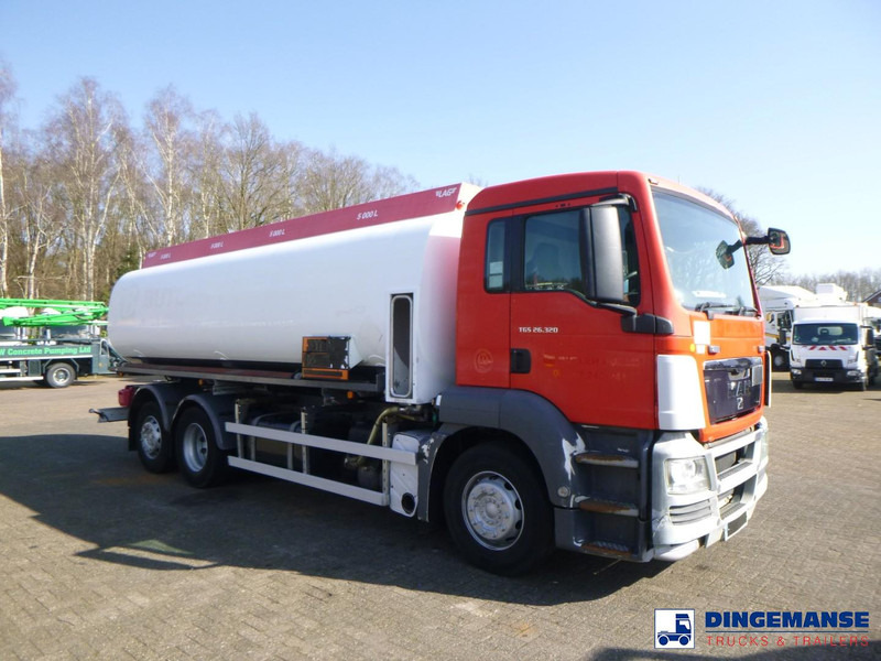 MAN TGS 26.320 6X2 RHD fuel tank 20 m3 / 4 comp - Грузовик-цистерна: фото 2 MAN TGS 26.320 6X2 RHD fuel tank 20 m3 / 4 comp - Грузовик-цистерна: фото 2
