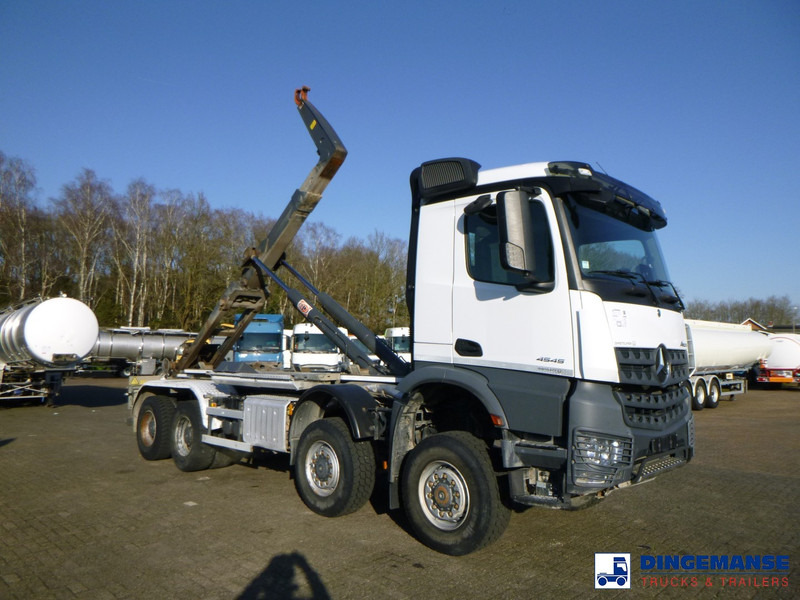 Mercedes-Benz Arocs 4545 8x8 AJK container hook 25 t - Крюковой мультилифт: фото 2 Mercedes-Benz Arocs 4545 8x8 AJK container hook 25 t - Крюковой мультилифт: фото 2