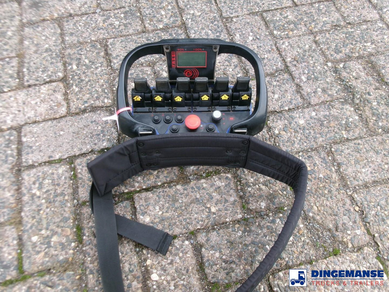 Автоманипулятор Renault Kerax 380 dxi 6x4 + Fassi F215A.0.23: фото 20