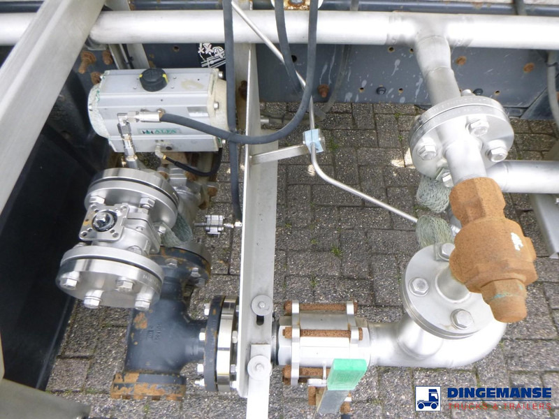 Renault Premium 270.19 4x2 dxi gas tank 19.7 m3 / 1 comp в лизинг Renault Premium 270.19 4x2 dxi gas tank 19.7 m3 / 1 comp: фото 15