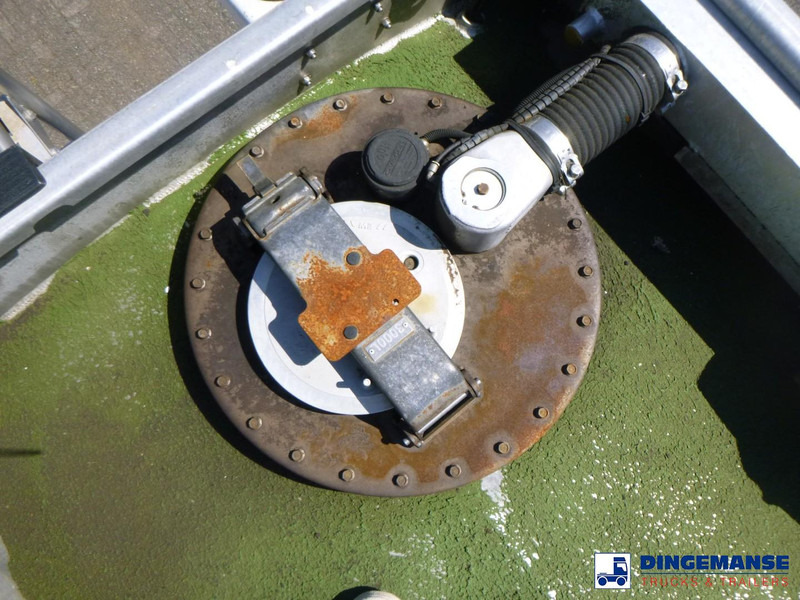 Renault Premium 270 dxi 4x2 fuel tank 13.7 m3 / 4 comp в лизинг Renault Premium 270 dxi 4x2 fuel tank 13.7 m3 / 4 comp: фото 18