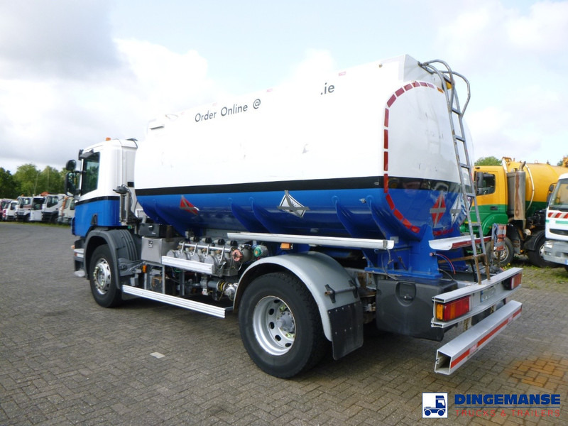 Scania P 230 DB 4x2 RHD fuel tank 12.4 m3 / 4 comp - Грузовик-цистерна: фото 3 Scania P 230 DB 4x2 RHD fuel tank 12.4 m3 / 4 comp - Грузовик-цистерна: фото 3