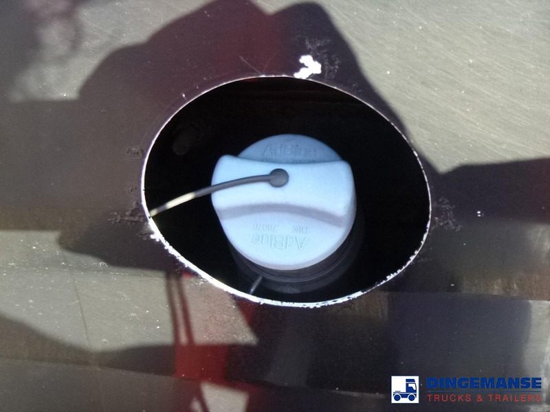 DAF CF 75.310 4x2 RHD в лизинг DAF CF 75.310 4x2 RHD: фото 16