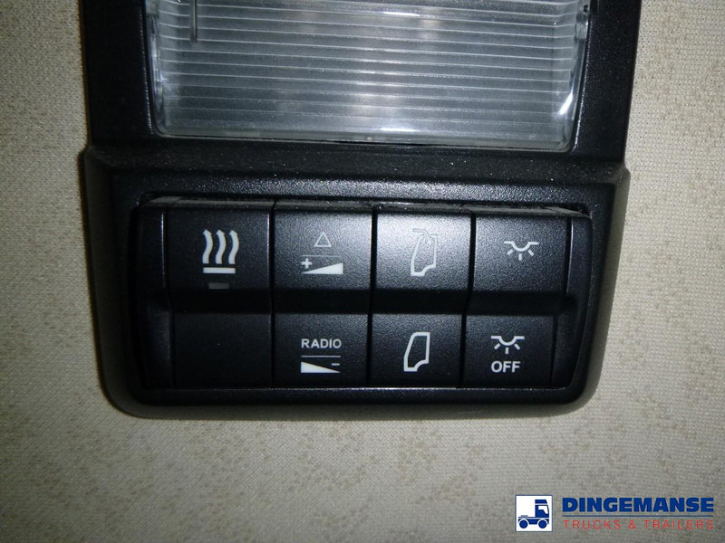 Тягач Mercedes-Benz Actros 1843 4x2 Euro 6 + PTO + ADR: фото 17 Тягач Mercedes-Benz Actros 1843 4x2 Euro 6 + PTO + ADR: фото 17