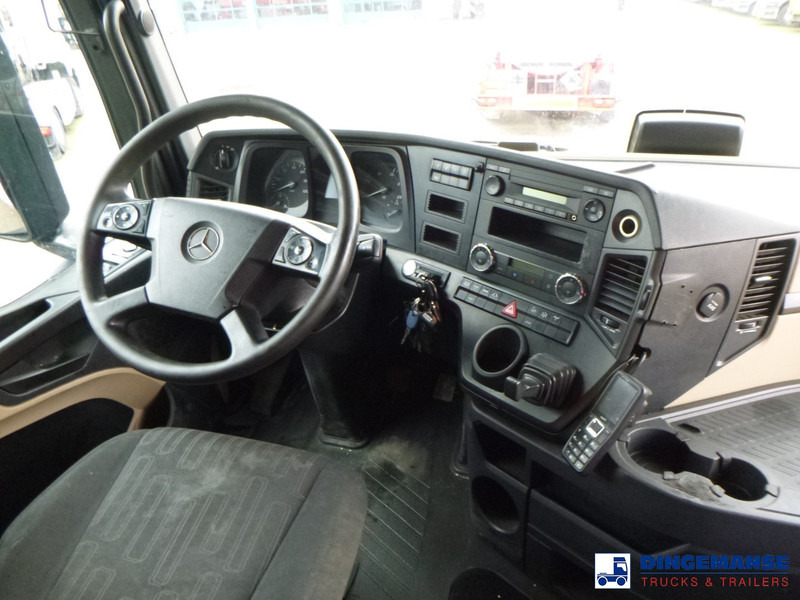 Фото интерьера 2: Тягач Mercedes-Benz Arocs 1946 4x4 Hydrodrive + Hydraulics
