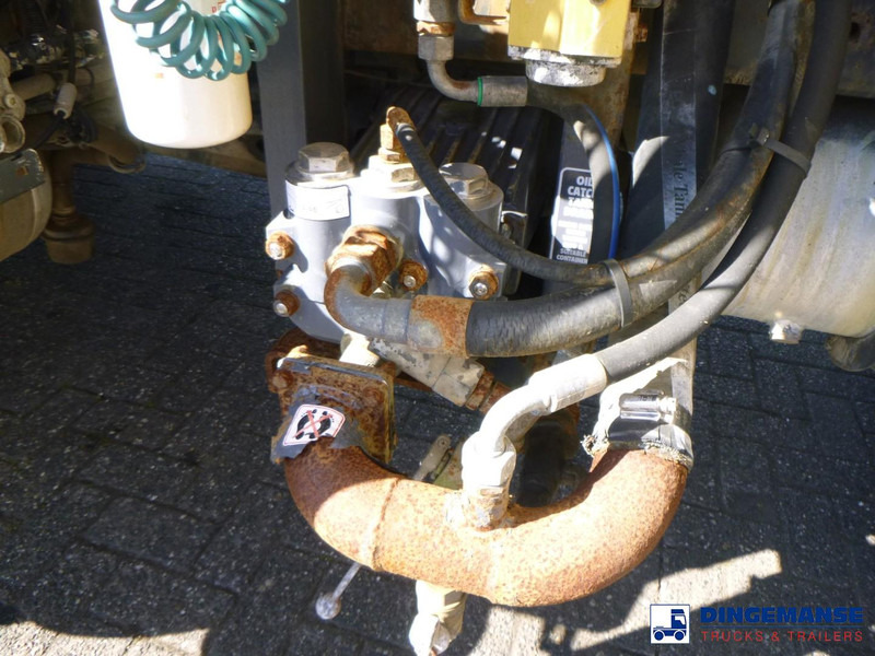 Ассенизатор Volvo FE 300 6X4 Whale vacuum tank 10.2 m3: фото 15 Ассенизатор Volvo FE 300 6X4 Whale vacuum tank 10.2 m3: фото 15