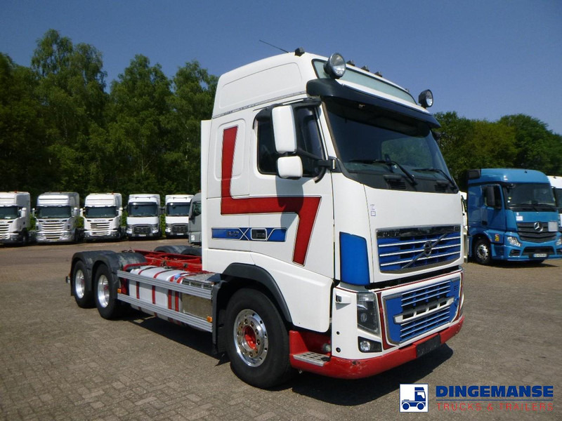 Volvo FM16 600 6x4 Euro 5 chassis + Retarder - Грузовик-шасси: фото 2 Volvo FM16 600 6x4 Euro 5 chassis + Retarder - Грузовик-шасси: фото 2