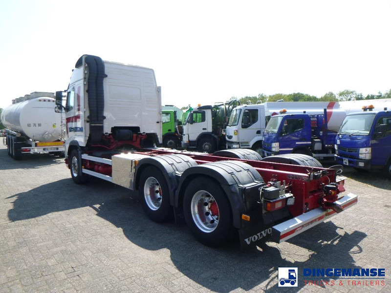 Volvo FM16 600 6x4 Euro 5 chassis + Retarder - Грузовик-шасси: фото 3 Volvo FM16 600 6x4 Euro 5 chassis + Retarder - Грузовик-шасси: фото 3
