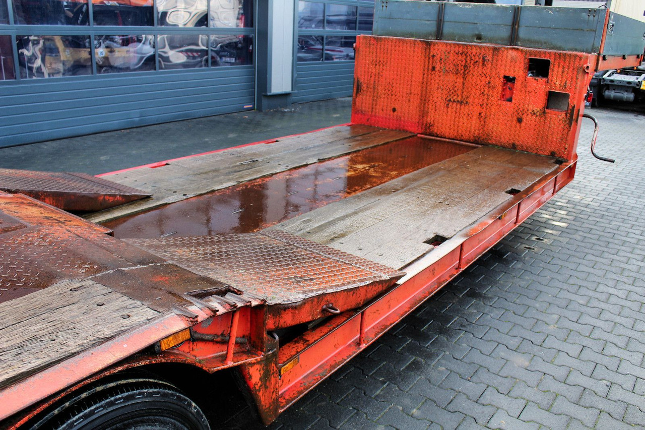 Langendorf 3-Achs SATBUE30-37 Tiefbett Tieflader+Rampen+TÜV - Низкорамный полуприцеп: фото 5 Langendorf 3-Achs SATBUE30-37 Tiefbett Tieflader+Rampen+TÜV - Низкорамный полуприцеп: фото 5