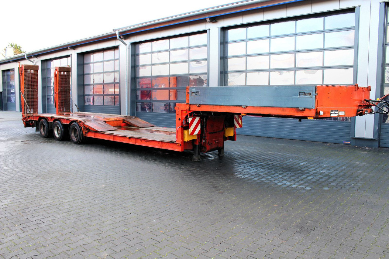 Langendorf 3-Achs SATBUE30-37 Tiefbett Tieflader+Rampen+TÜV - Низкорамный полуприцеп: фото 1 Langendorf 3-Achs SATBUE30-37 Tiefbett Tieflader+Rampen+TÜV - Низкорамный полуприцеп: фото 1