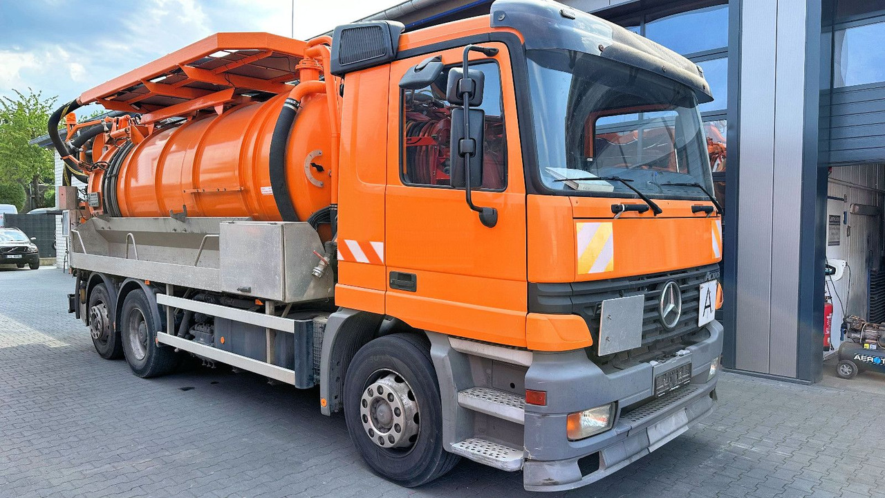 Mercedes-Benz Actros 2540 6x2 Küller/Kroll 13m³ HD-KOMBI - Ассенизатор: фото 1 Mercedes-Benz Actros 2540 6x2 Küller/Kroll 13m³ HD-KOMBI - Ассенизатор: фото 1