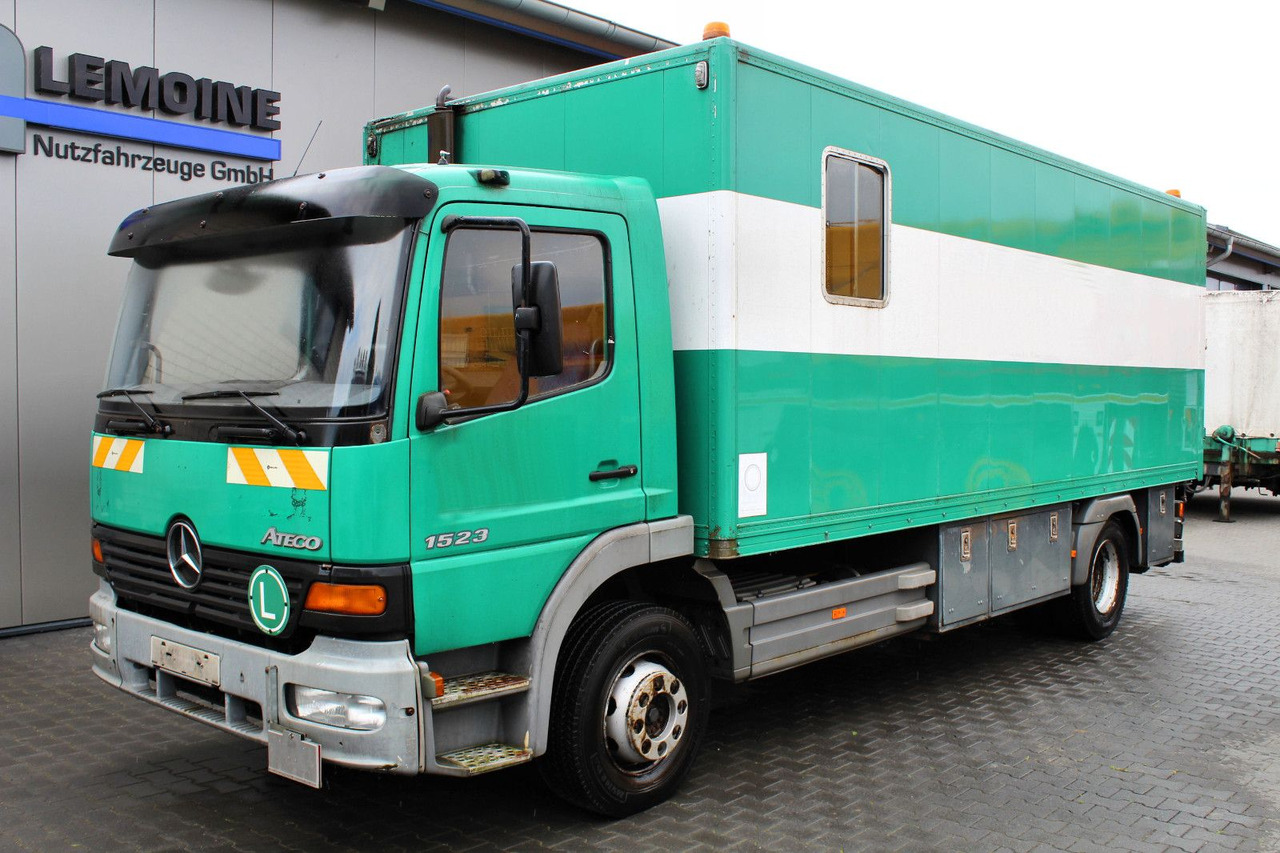 Mercedes-Benz Atego 1523 4x2 Koffer +AHK kein 1517 1518 1528 - Грузовик с закрытым кузовом: фото 2 Mercedes-Benz Atego 1523 4x2 Koffer +AHK kein 1517 1518 1528 - Грузовик с закрытым кузовом: фото 2