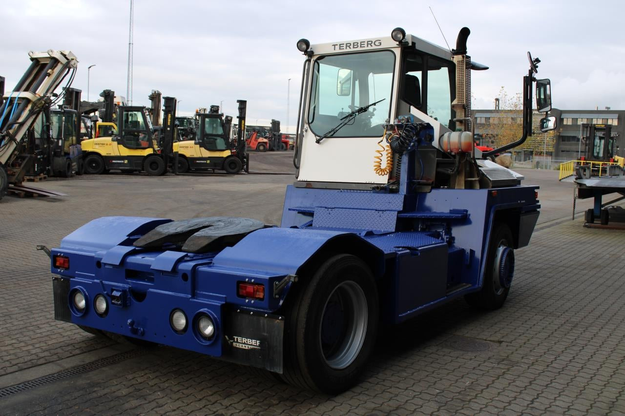 Terberg RT222 - Тягач: фото 3 Terberg RT222 - Тягач: фото 3