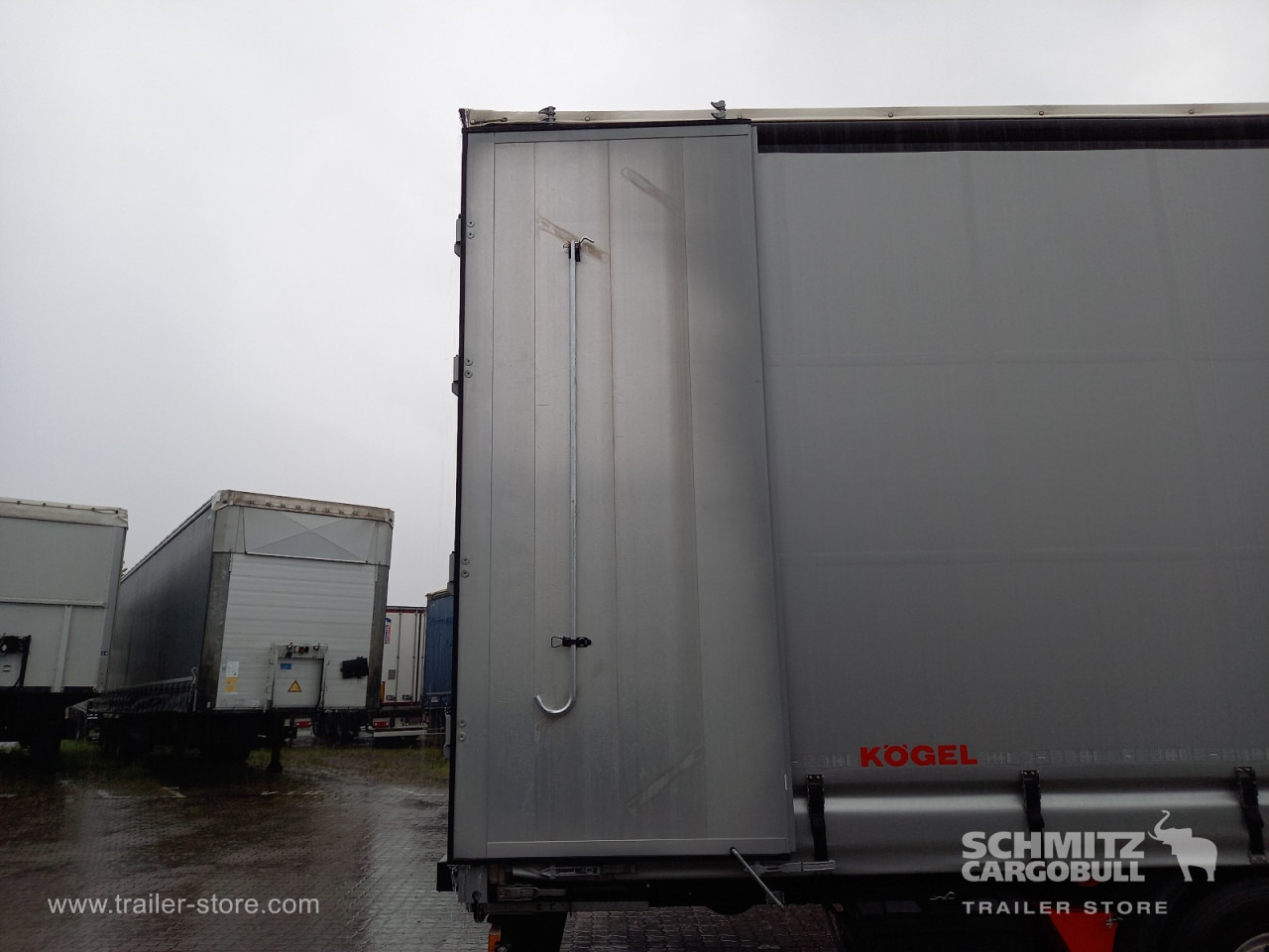 KOEGEL Auflieger Curtainsider Mega - Тентованный полуприцеп: фото 4 KOEGEL Auflieger Curtainsider Mega - Тентованный полуприцеп: фото 4