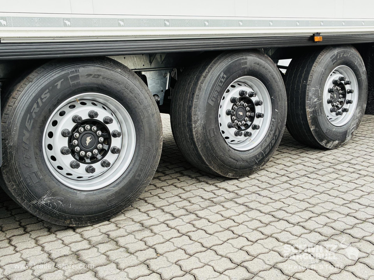 SCHMITZ Auflieger Tiefkühler Standard Double deck - Изотермический полуприцеп: фото 4 SCHMITZ Auflieger Tiefkühler Standard Double deck - Изотермический полуприцеп: фото 4