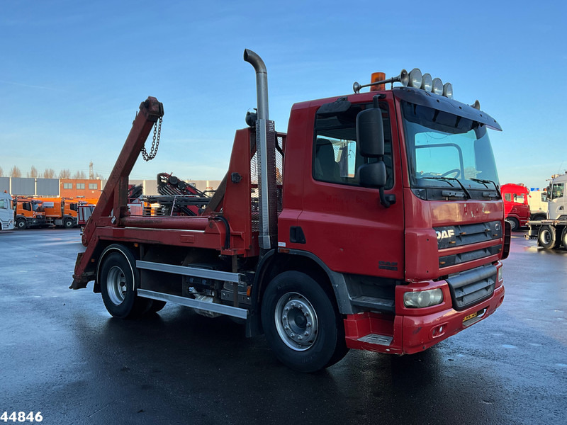 DAF FA 75 CF 310 Euro 5 Hyva 14 Ton portaalarmsysteem - Портальный бункеровоз: фото 2 DAF FA 75 CF 310 Euro 5 Hyva 14 Ton portaalarmsysteem - Портальный бункеровоз: фото 2