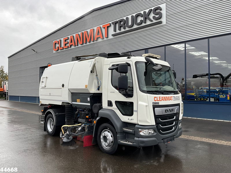 DAF FA LF 230 Euro 6 Johnston VT652 Just 87.278 km! - Подметально-уборочная машина: фото 2 DAF FA LF 230 Euro 6 Johnston VT652 Just 87.278 km! - Подметально-уборочная машина: фото 2
