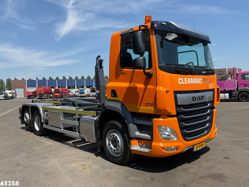 DAF FAN CF 430 VDL 21 Ton haakarmsysteem - Крюковой мультилифт: фото 3 DAF FAN CF 430 VDL 21 Ton haakarmsysteem - Крюковой мультилифт: фото 3