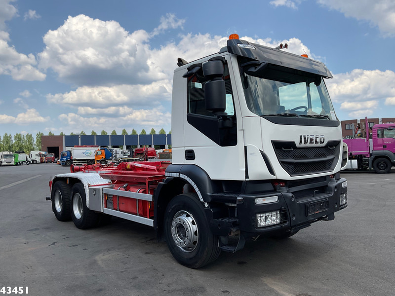 Iveco AD260T 6x4 Euro 6 AJK 20 haakarmsysteem - Крюковой мультилифт: фото 3 Iveco AD260T 6x4 Euro 6 AJK 20 haakarmsysteem - Крюковой мультилифт: фото 3