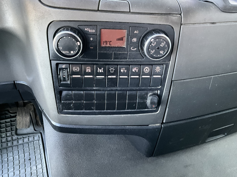 MAN TGA 41.440 8x4 Full Steel AJK 26 Ton haakarmsysteem + Laadplateau met Hiab 28 Tonmeter laadkraan в лизинг MAN TGA 41.440 8x4 Full Steel AJK 26 Ton haakarmsysteem + Laadplateau met Hiab 28 Tonmeter laadkraan: фото 8 MAN TGA 41.440 8x4 Full Steel AJK 26 Ton haakarmsysteem + Laadplateau met Hiab 28 Tonmeter laadkraan в лизинг MAN TGA 41.440 8x4 Full Steel AJK 26 Ton haakarmsysteem + Laadplateau met Hiab 28 Tonmeter laadkraan: фото 8