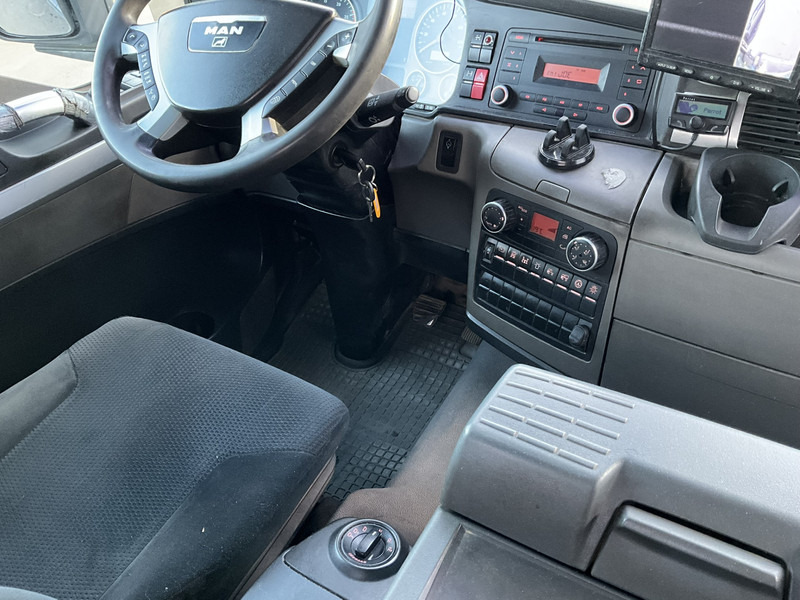 MAN TGA 41.440 8x4 Full Steel AJK 26 Ton haakarmsysteem + Laadplateau met Hiab 28 Tonmeter laadkraan в лизинг MAN TGA 41.440 8x4 Full Steel AJK 26 Ton haakarmsysteem + Laadplateau met Hiab 28 Tonmeter laadkraan: фото 6 MAN TGA 41.440 8x4 Full Steel AJK 26 Ton haakarmsysteem + Laadplateau met Hiab 28 Tonmeter laadkraan в лизинг MAN TGA 41.440 8x4 Full Steel AJK 26 Ton haakarmsysteem + Laadplateau met Hiab 28 Tonmeter laadkraan: фото 6