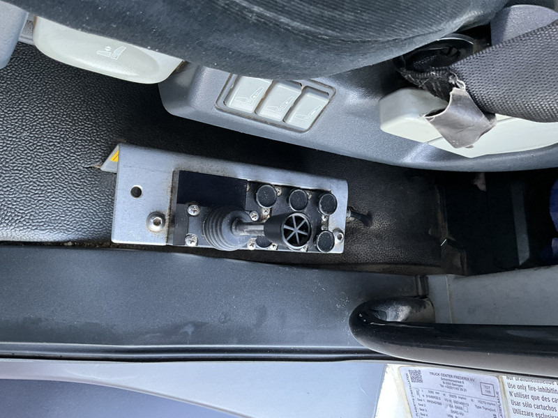 MAN TGA 41.440 8x4 Full Steel AJK 26 Ton haakarmsysteem + Laadplateau met Hiab 28 Tonmeter laadkraan в лизинг MAN TGA 41.440 8x4 Full Steel AJK 26 Ton haakarmsysteem + Laadplateau met Hiab 28 Tonmeter laadkraan: фото 12 MAN TGA 41.440 8x4 Full Steel AJK 26 Ton haakarmsysteem + Laadplateau met Hiab 28 Tonmeter laadkraan в лизинг MAN TGA 41.440 8x4 Full Steel AJK 26 Ton haakarmsysteem + Laadplateau met Hiab 28 Tonmeter laadkraan: фото 12