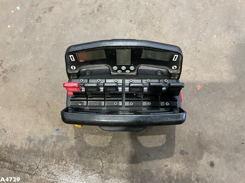 MAN TGA 41.440 8x4 Full Steel AJK 26 Ton haakarmsysteem + Laadplateau met Hiab 28 Tonmeter laadkraan в лизинг MAN TGA 41.440 8x4 Full Steel AJK 26 Ton haakarmsysteem + Laadplateau met Hiab 28 Tonmeter laadkraan: фото 19 MAN TGA 41.440 8x4 Full Steel AJK 26 Ton haakarmsysteem + Laadplateau met Hiab 28 Tonmeter laadkraan в лизинг MAN TGA 41.440 8x4 Full Steel AJK 26 Ton haakarmsysteem + Laadplateau met Hiab 28 Tonmeter laadkraan: фото 19