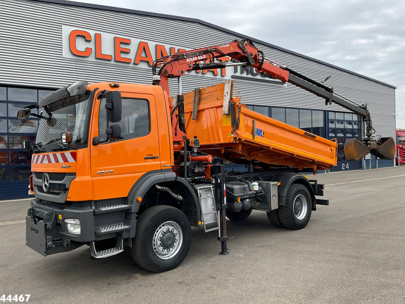 Mercedes-Benz 1829 AK 4x4 Atlas 8,5 Tonmeter laadkraan Manual Full steel - Самосвал, Автоманипулятор: фото 1 Mercedes-Benz 1829 AK 4x4 Atlas 8,5 Tonmeter laadkraan Manual Full steel - Самосвал, Автоманипулятор: фото 1