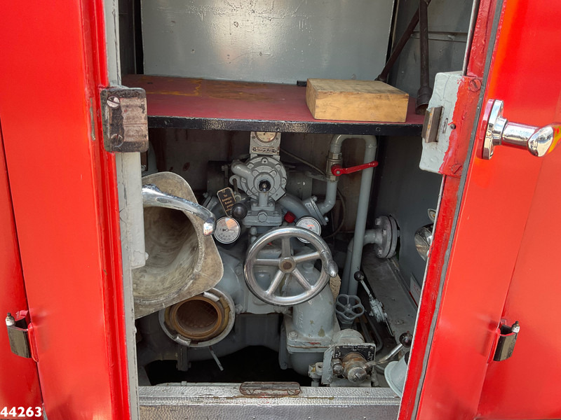 Пожарная машина Mercedes-Benz LF 311 Oldtimer Feuerwehrfahrzeug Just 35.940 km!: фото 14