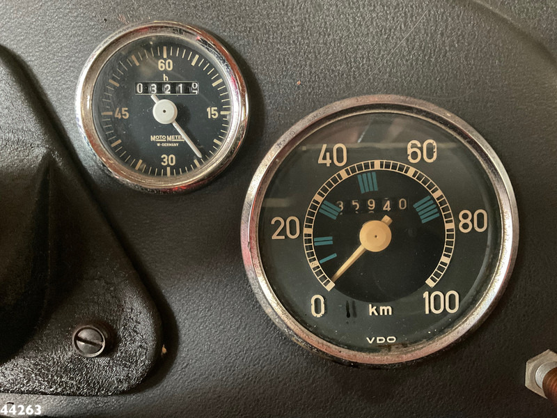 Пожарная машина Mercedes-Benz LF 311 Oldtimer Feuerwehrfahrzeug Just 35.940 km!: фото 19
