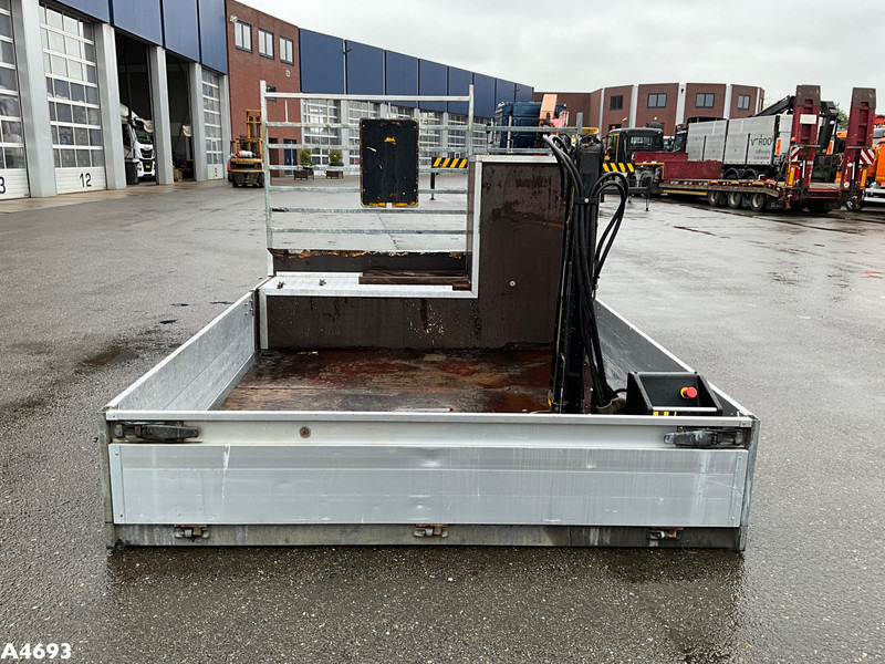 Open laadbak + Hiab 1,3 Tonmeter laadkraan - Контейнер для мультилифта: фото 4 Open laadbak + Hiab 1,3 Tonmeter laadkraan - Контейнер для мультилифта: фото 4