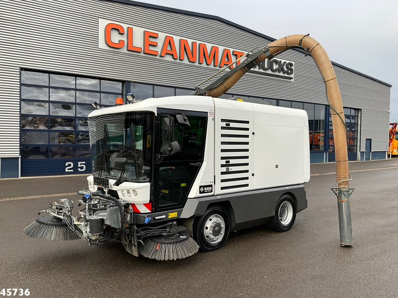 Ravo 540 Euro 6 with new 3-rd brush! - Подметально-уборочная машина: фото 1 Ravo 540 Euro 6 with new 3-rd brush! - Подметально-уборочная машина: фото 1