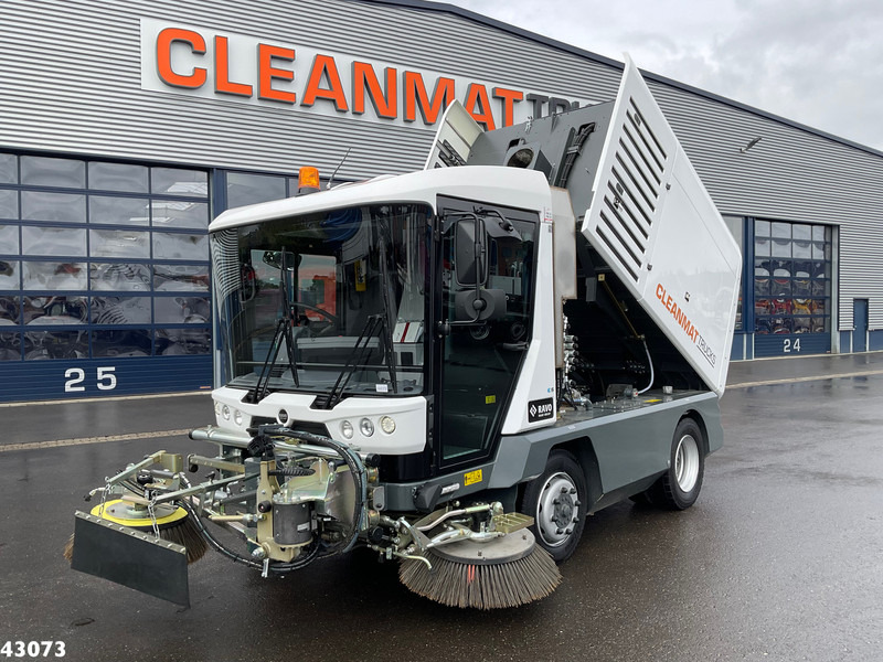 Ravo 540 STH Euro 6 with 3-rd brush - Подметально-уборочная машина: фото 1 Ravo 540 STH Euro 6 with 3-rd brush - Подметально-уборочная машина: фото 1