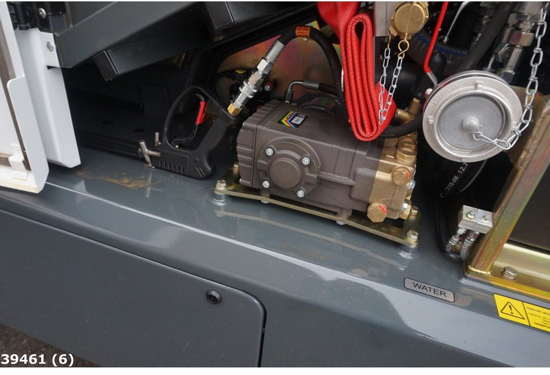 Ravo 540 STH met 3-de borstel - Подметально-уборочная машина: фото 5 Ravo 540 STH met 3-de borstel - Подметально-уборочная машина: фото 5